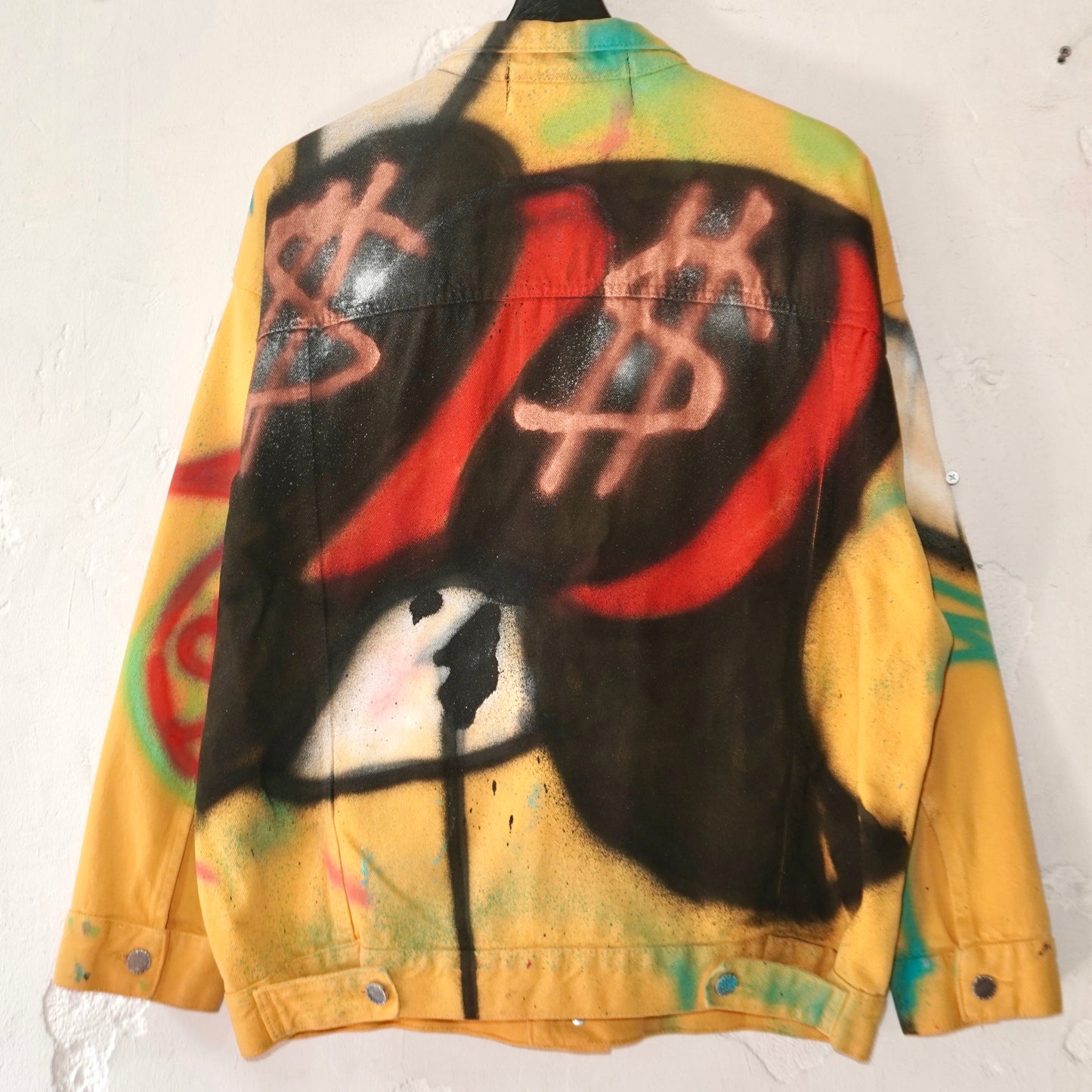 SKOLOCT SPRAY PAINTED REMAKE DENIM JACKET