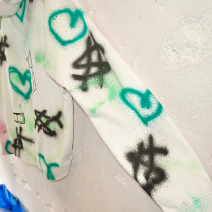 SKOLOCT SPRAY PAINTED REMAKE HOODIE (L)