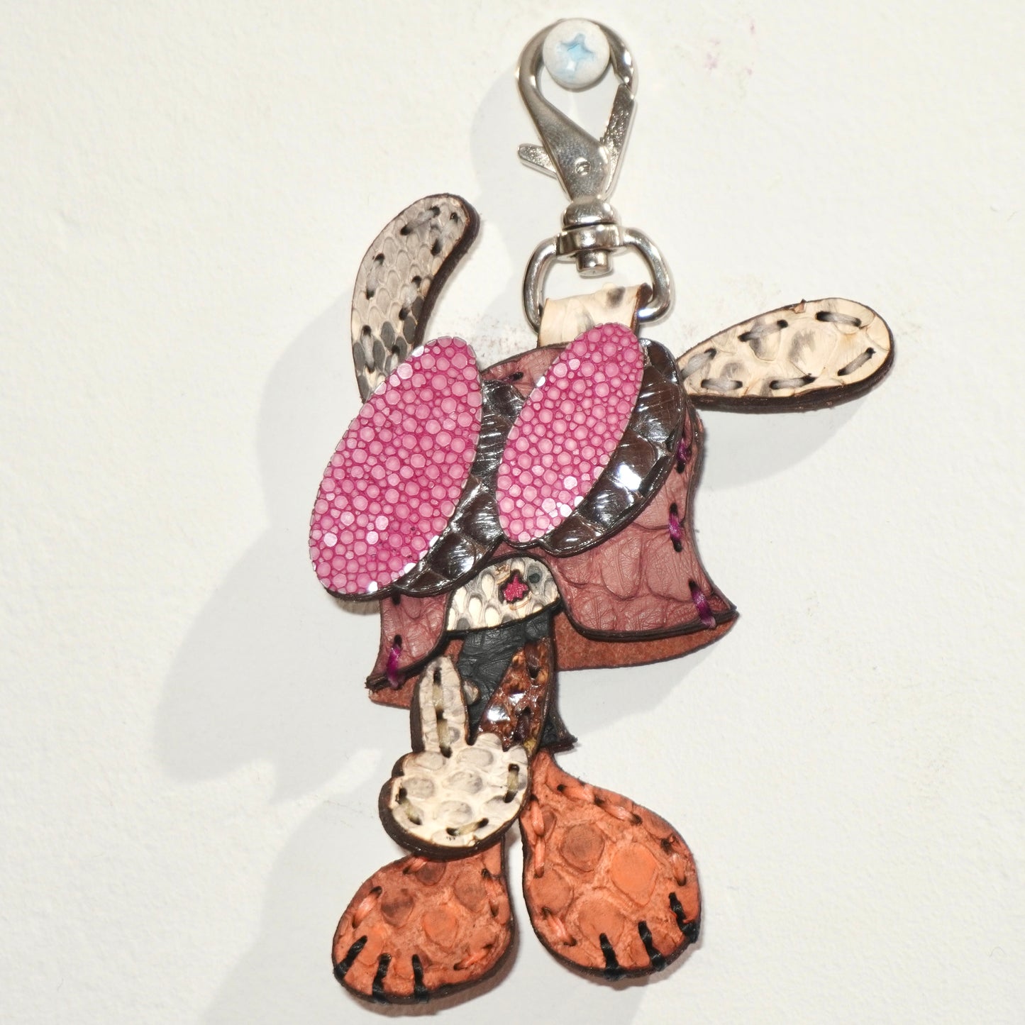 LEATHER KEYCHAIN "FINGER" - PYTHON