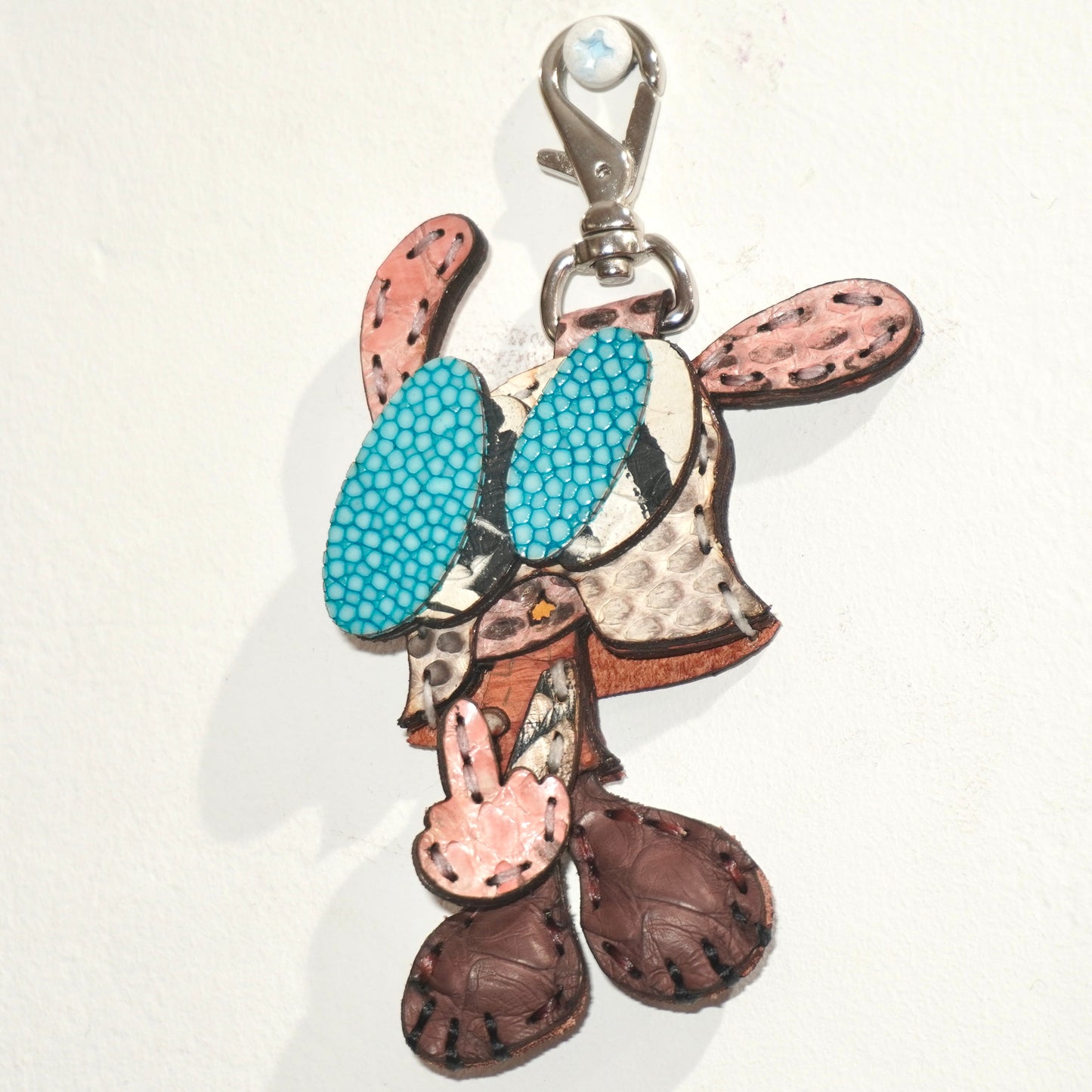 LEATHER KEYCHAIN "FINGER" - PYTHON