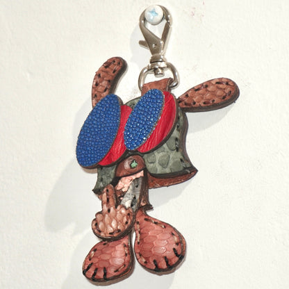 LEATHER KEYCHAIN "FINGER" - PYTHON