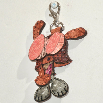 LEATHER KEYCHAIN "FINGER" - PYTHON
