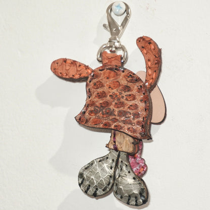 LEATHER KEYCHAIN "FINGER" - PYTHON