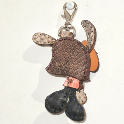 LEATHER KEYCHAIN "FINGER" - PYTHON