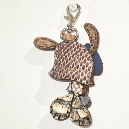 LEATHER KEYCHAIN "FINGER" - PYTHON
