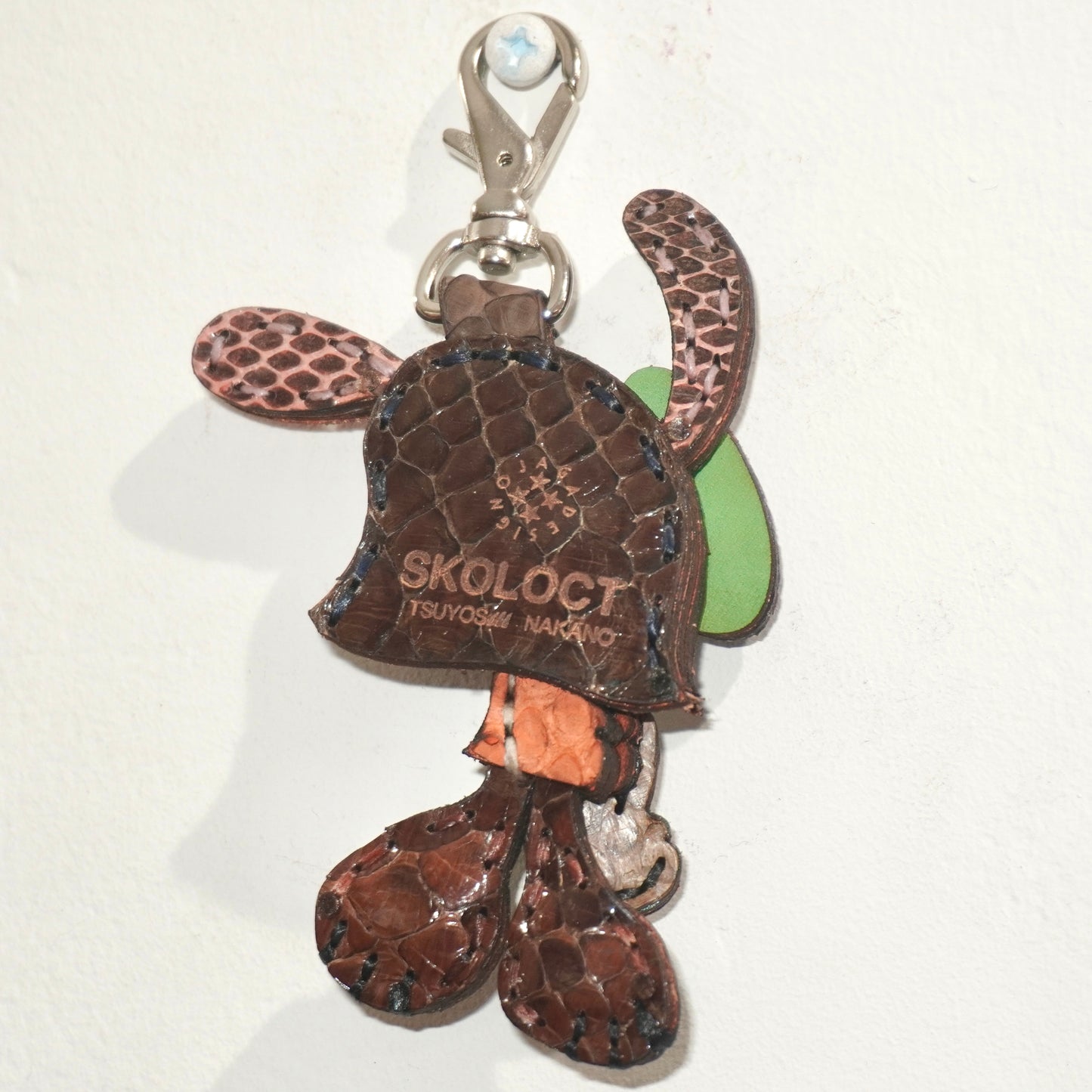 LEATHER KEYCHAIN "FINGER" - PYTHON