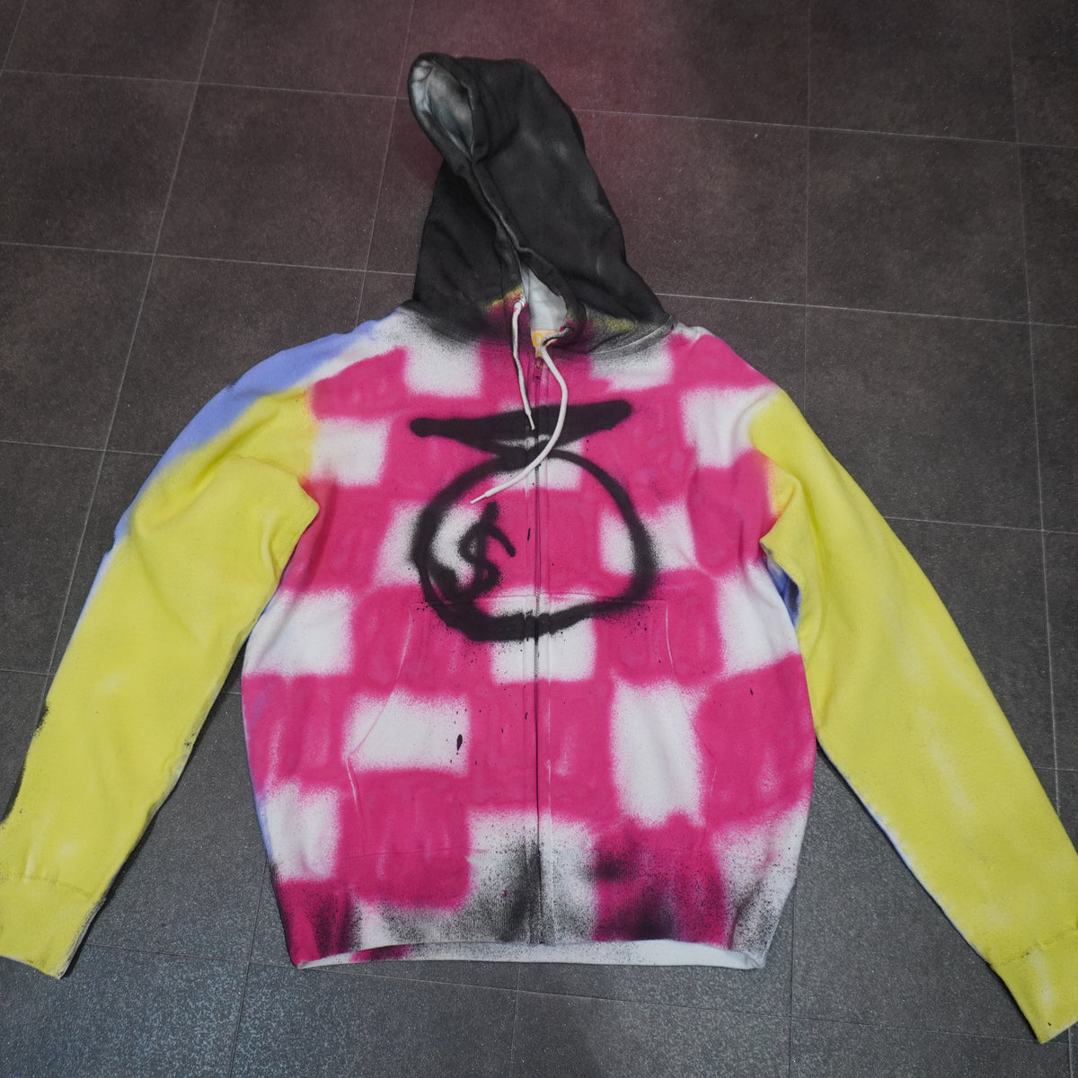 SPRAY PAINTED HOODIE