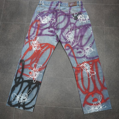 SKOLOCT SPRAY PAINTED JEANS-33