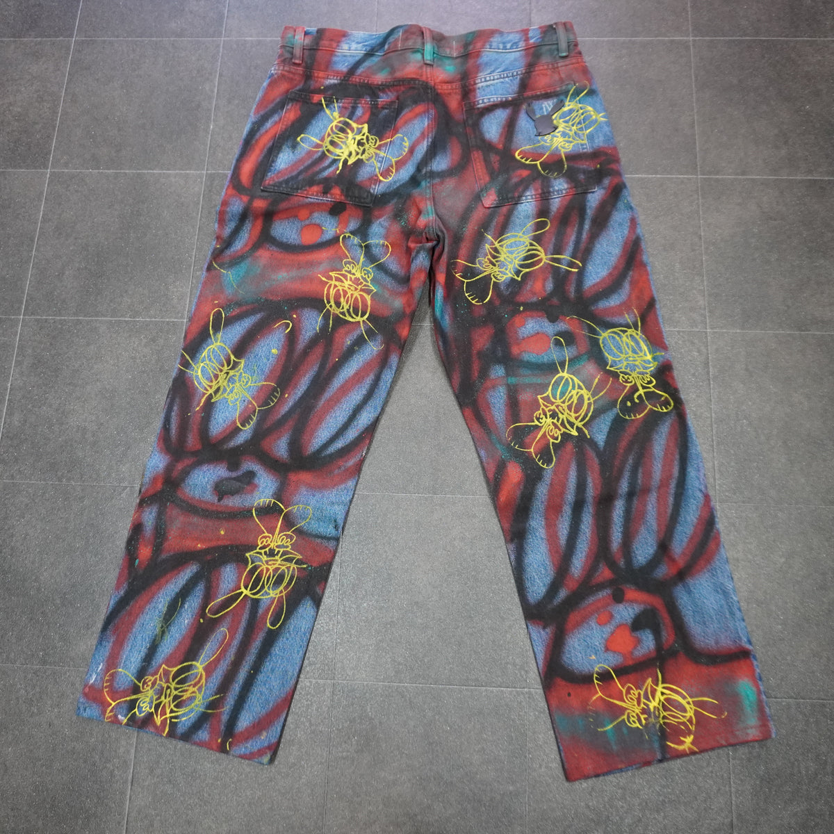 SKOLOCT SPRAY PAINTED JEANS-35