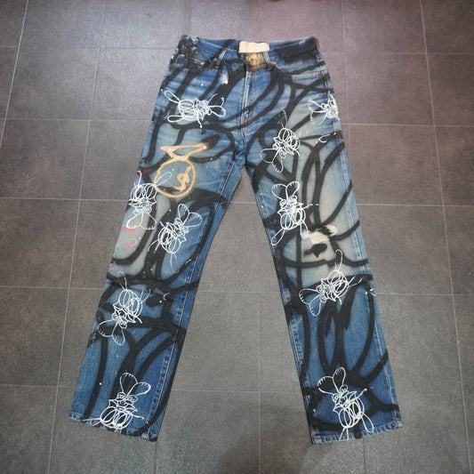 SKOLOCT SPRAY PAINTED JEANS-31