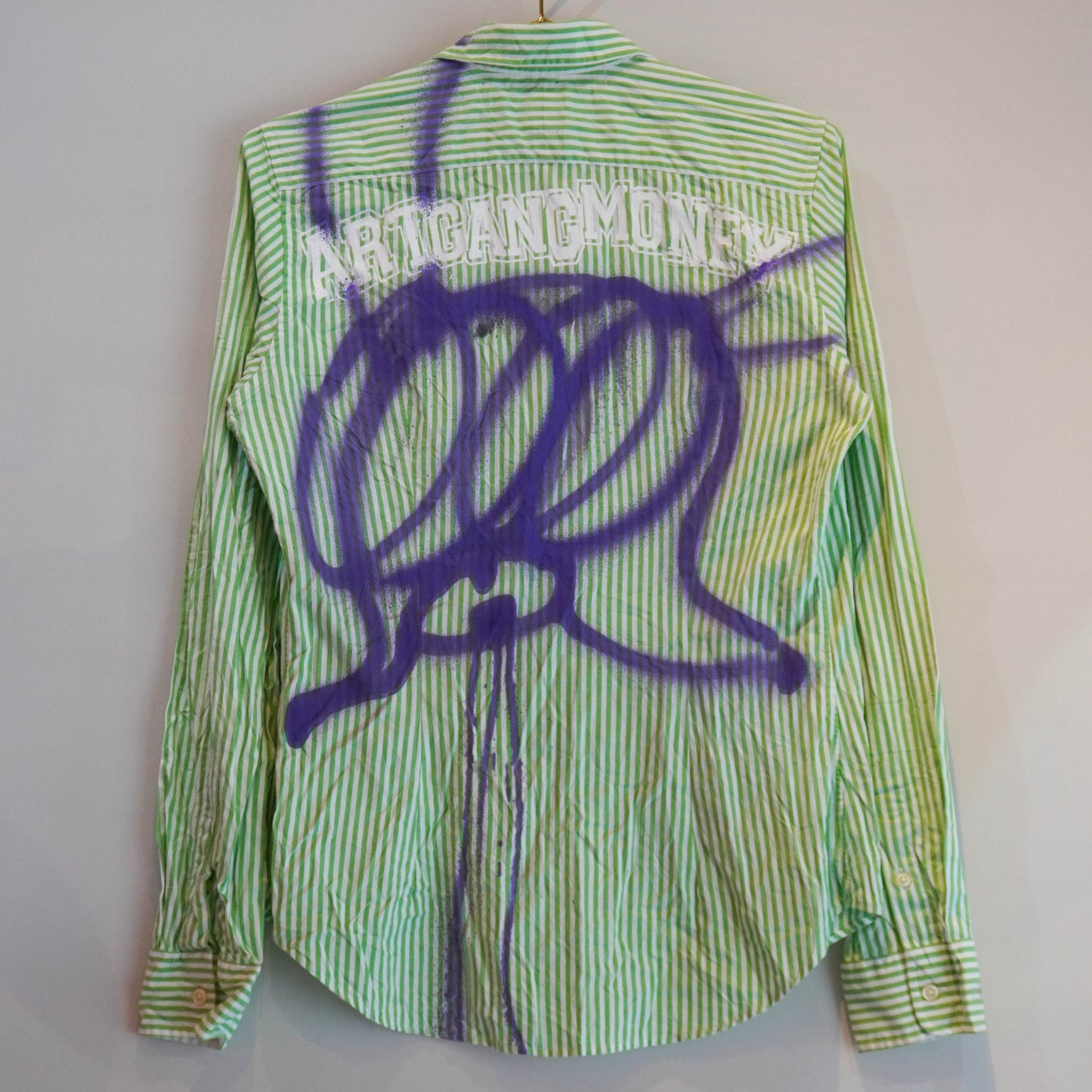 SKOLOCT SPRAY PAINTED REMAKE SHIRT