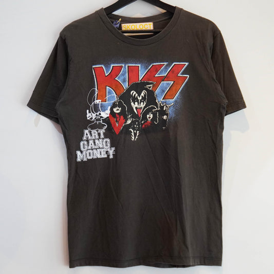 SKOLOCT KISS REMAKE T-SHIRT