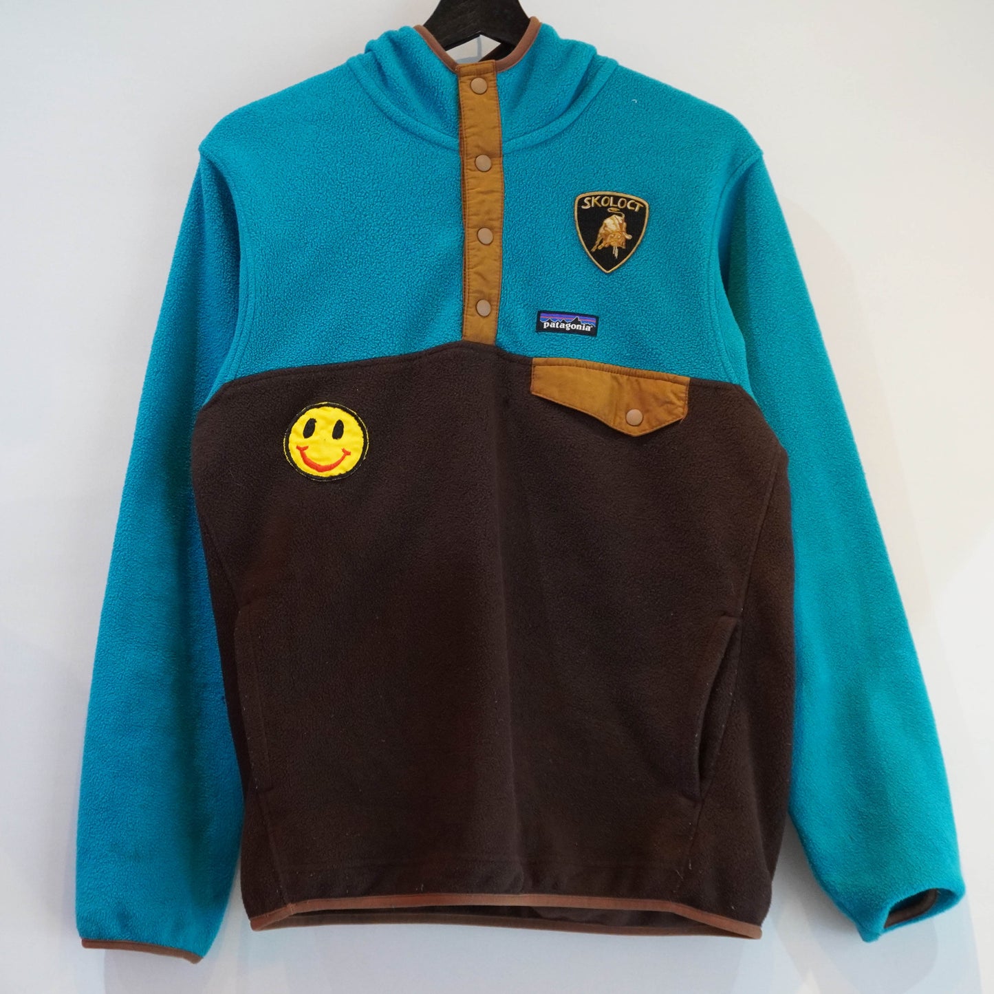 SKOLOCT BULL PATCH REMAKE HOODIE (S)