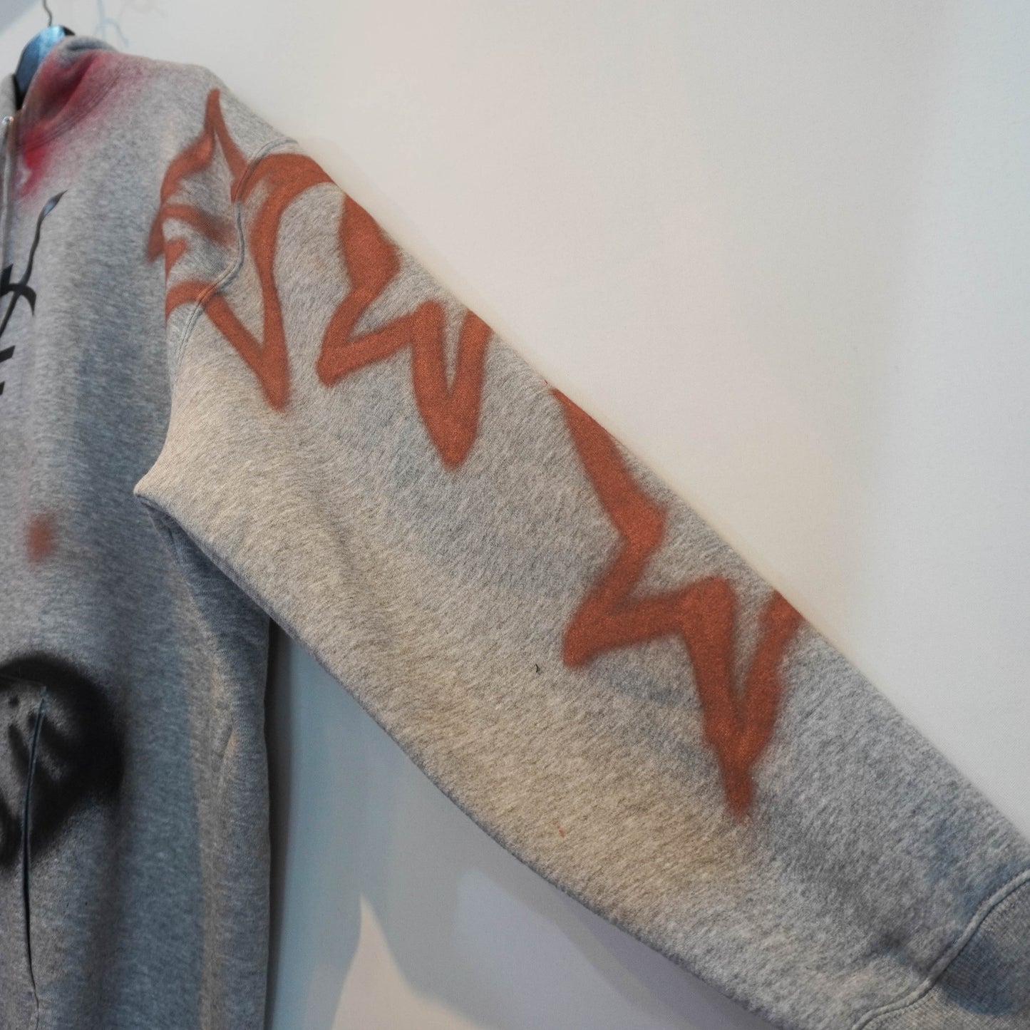 SKOLOCT YEN DOLLAR REMAKE HOODIE (XXL)