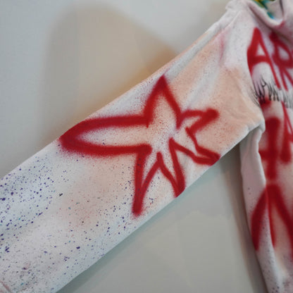 SKOLOCT SPRAY PAINTED REWORKED HOODIE (L)