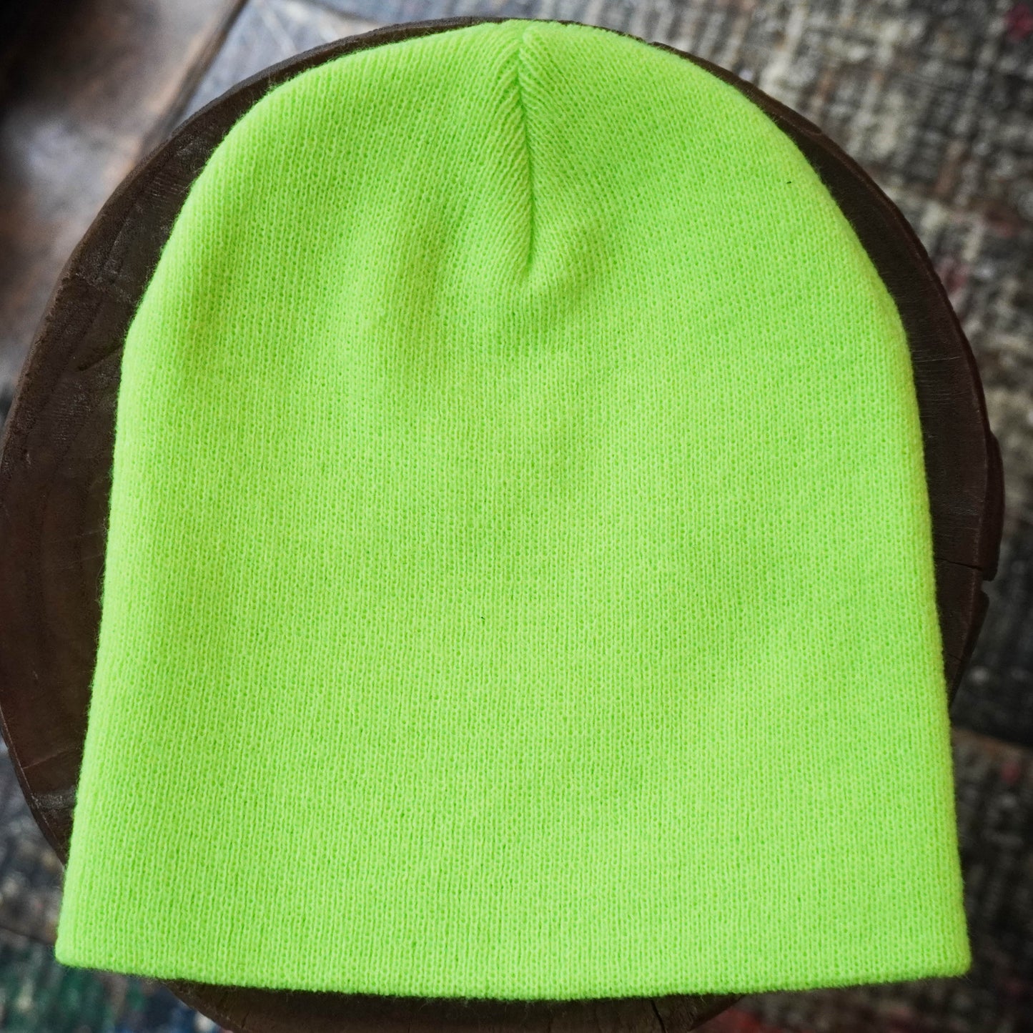 SKOLOCT CROSS BEANIE (RHINESTONE)