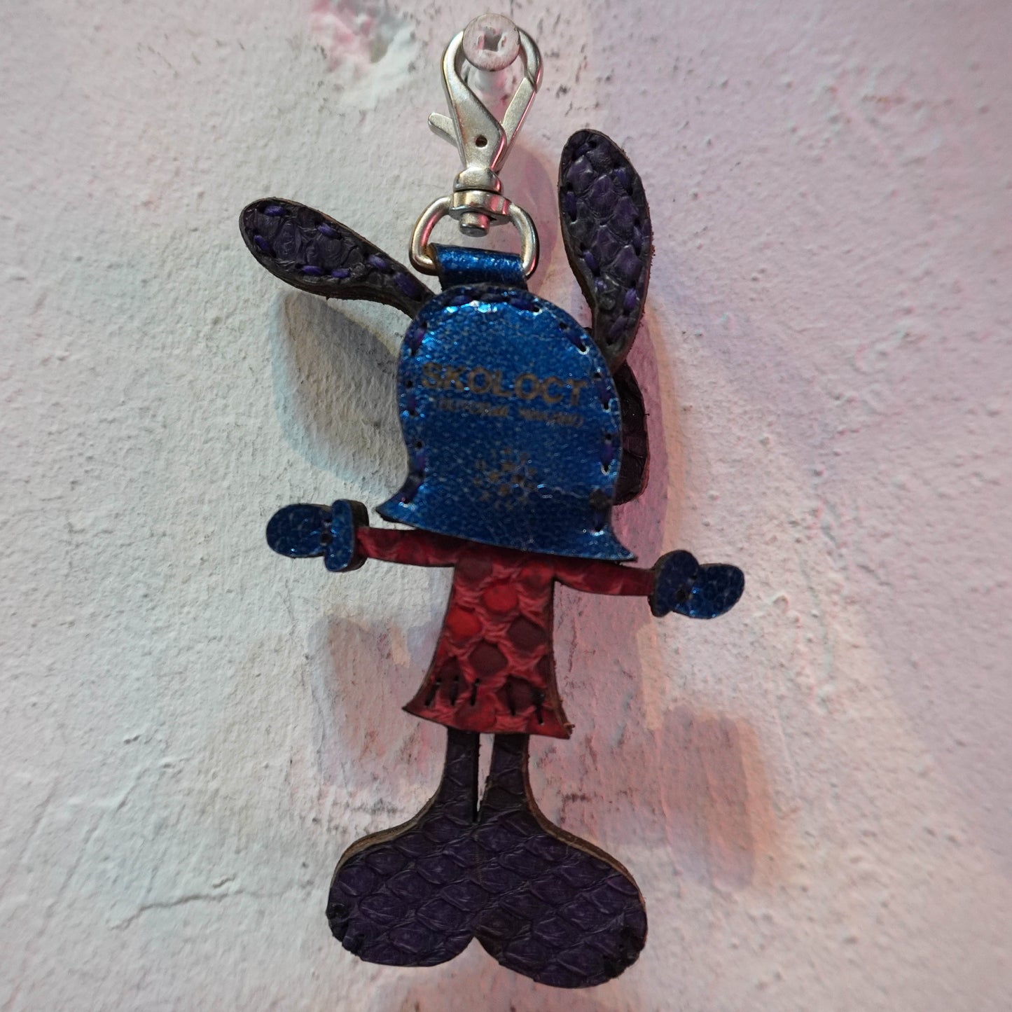 LEATHER KEYCHAIN "CROSS" - PYTHON