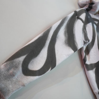 SKOLOCT SPRAY PAINTED ZIP HOODIE (S)