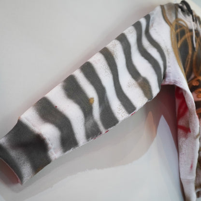 SKOLOCT SPRAY PAINTED ZIP HOODIE (L)