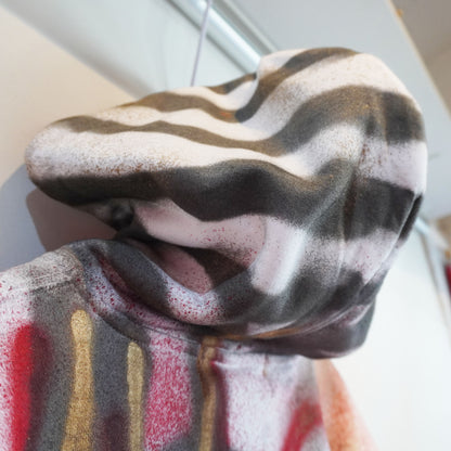 SKOLOCT SPRAY PAINTED ZIP HOODIE (L)