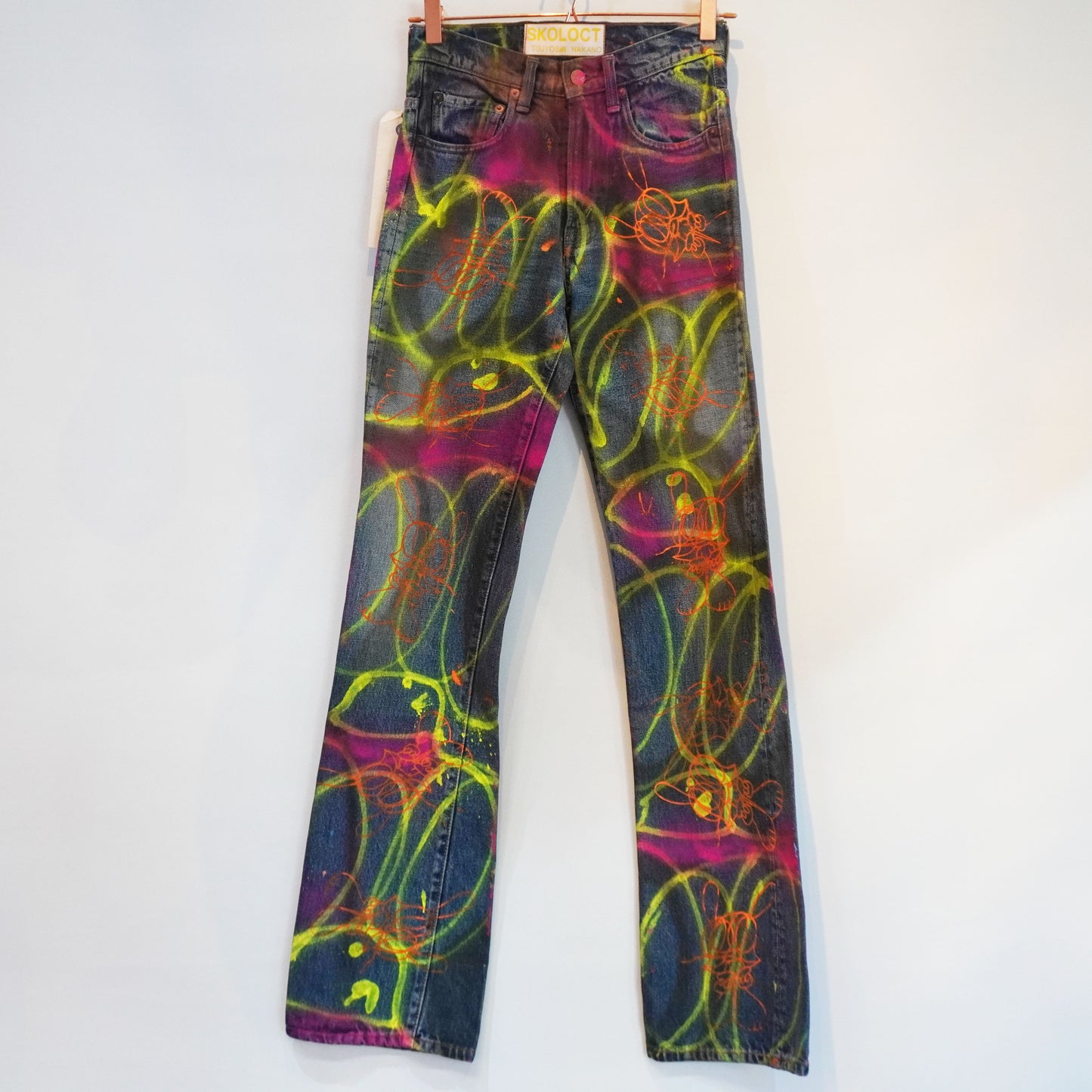 SKOLOCT SPRAY PAINTED JEANS - 27