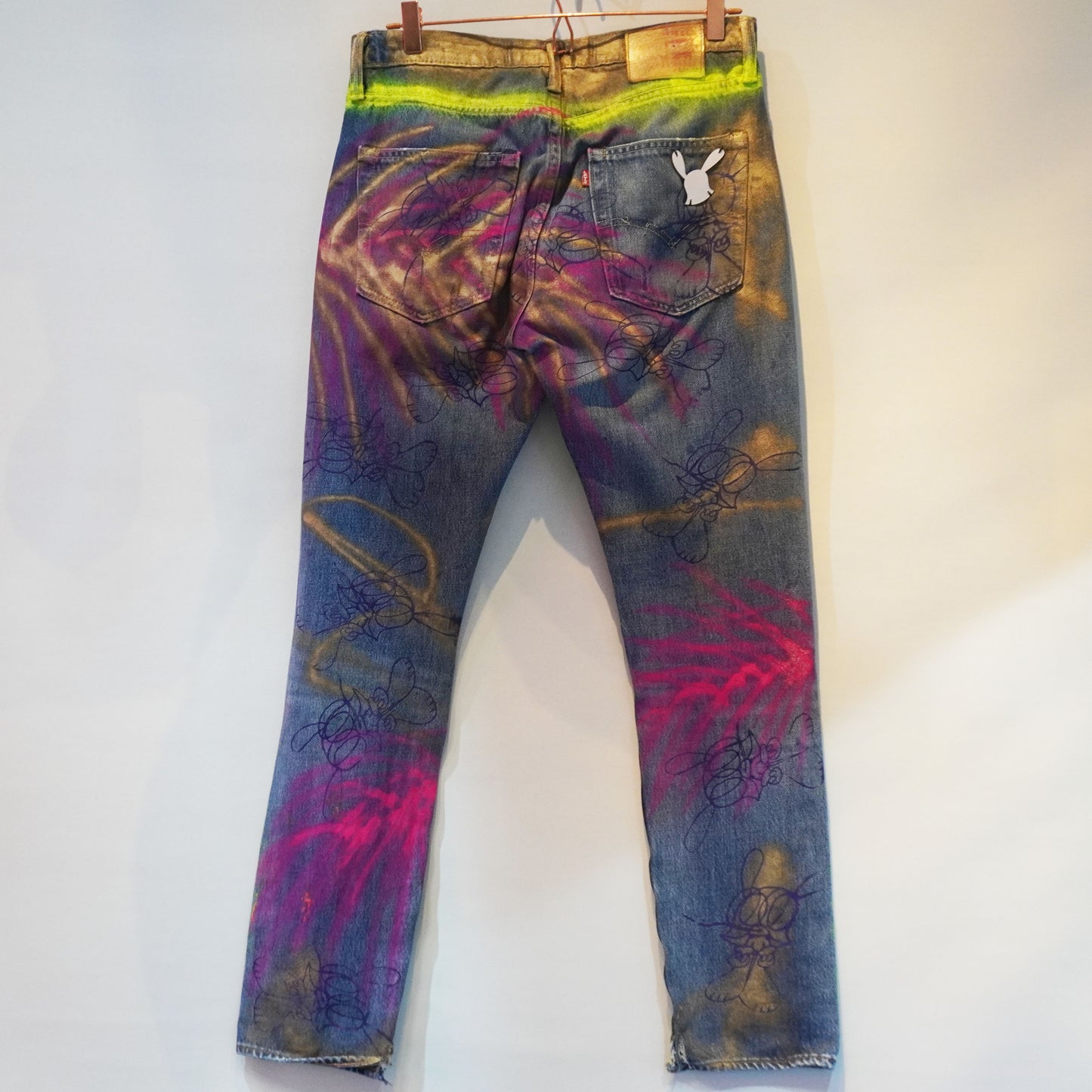 SKOLOCT SPRAY PAINTED JEANS - 32