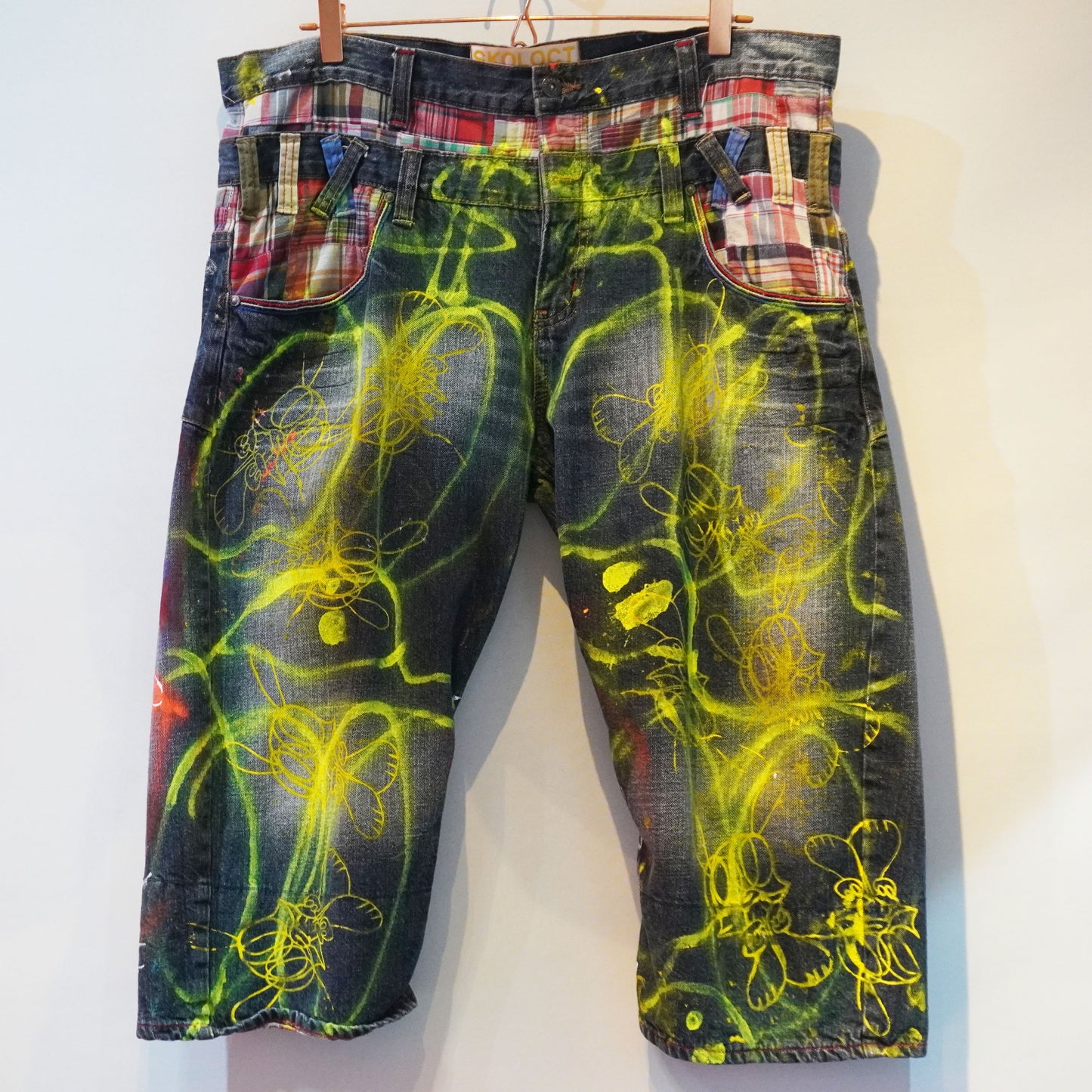 SKOLOCT SPRAY PAINTED JEANS - 37