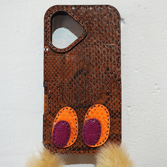 LEATHER PHONE CASE PYTHON - iPhone 16