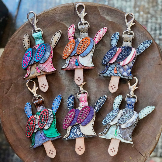 LEATHER KEY COVER - SPIRAL EYES/PYTHON