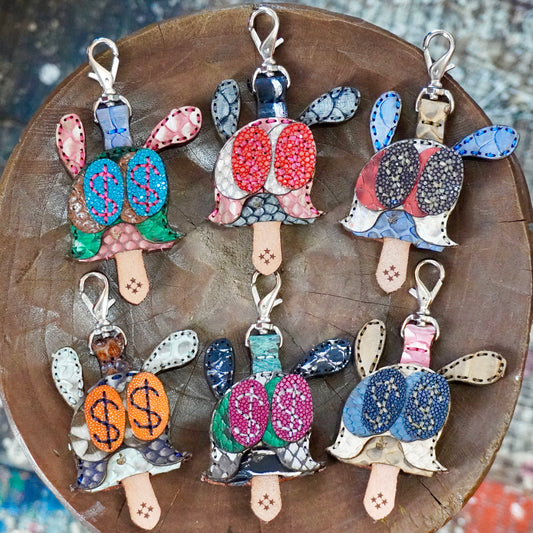 LEATHER KEY COVER - DOLLAR EYES/PYTHON