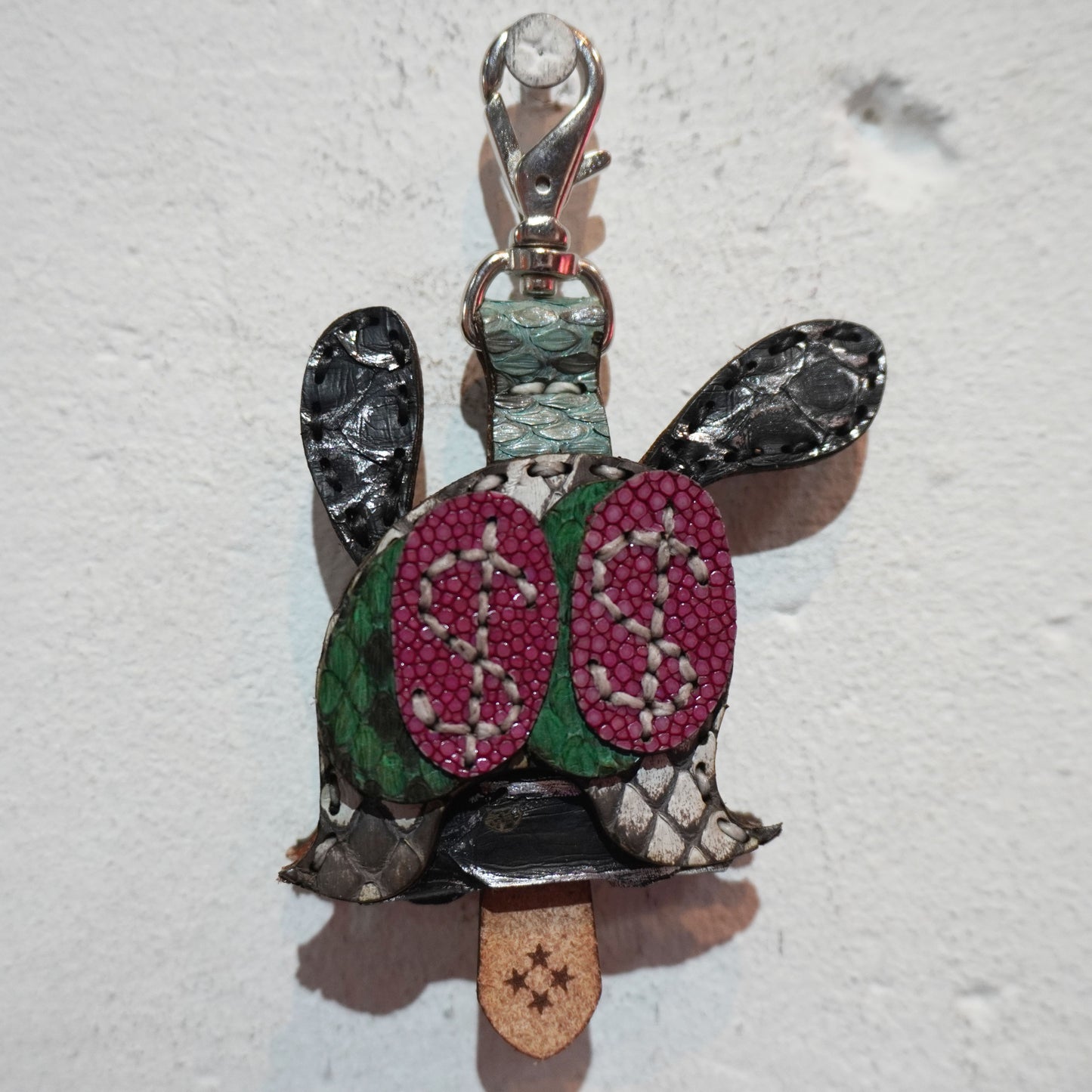 LEATHER KEY COVER - DOLLAR EYES/PYTHON