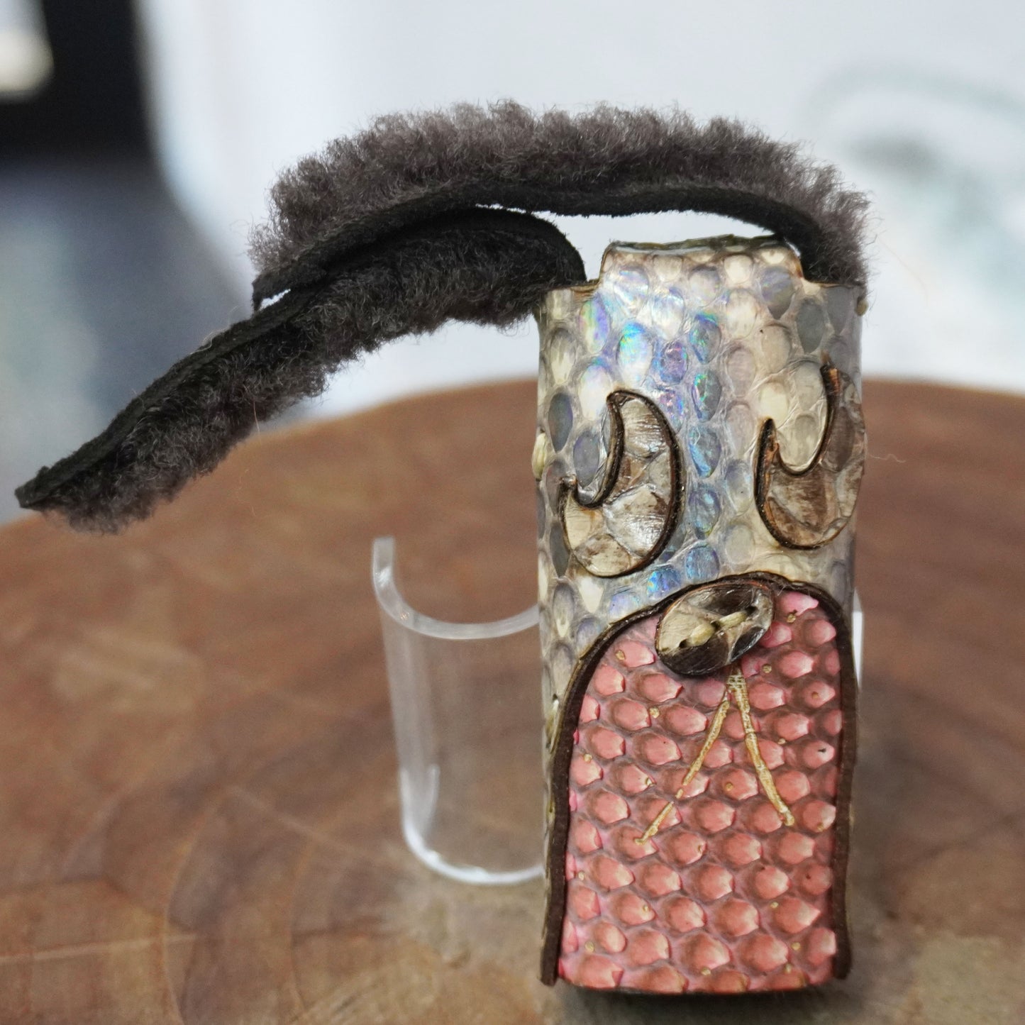 SKOLOCT LIGHTER CASE - PYTHON