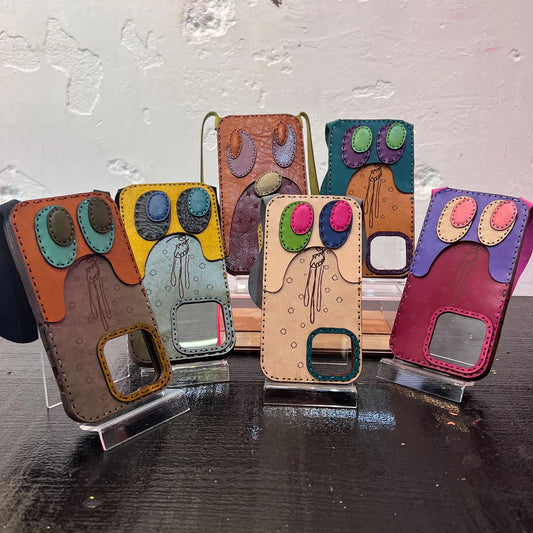 LEATHER PHONE CASE (iPhone 14 series)