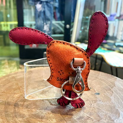 LEATHER KEYCHAIN "UZI"
