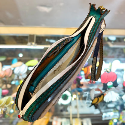 SKO LEATHER CLUTCH WALLET